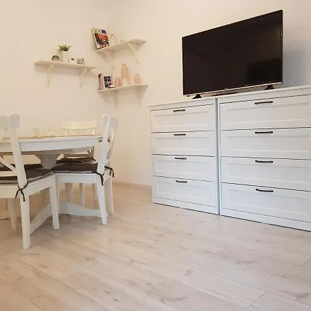 Apartament Ultracentral Monadin 2-3